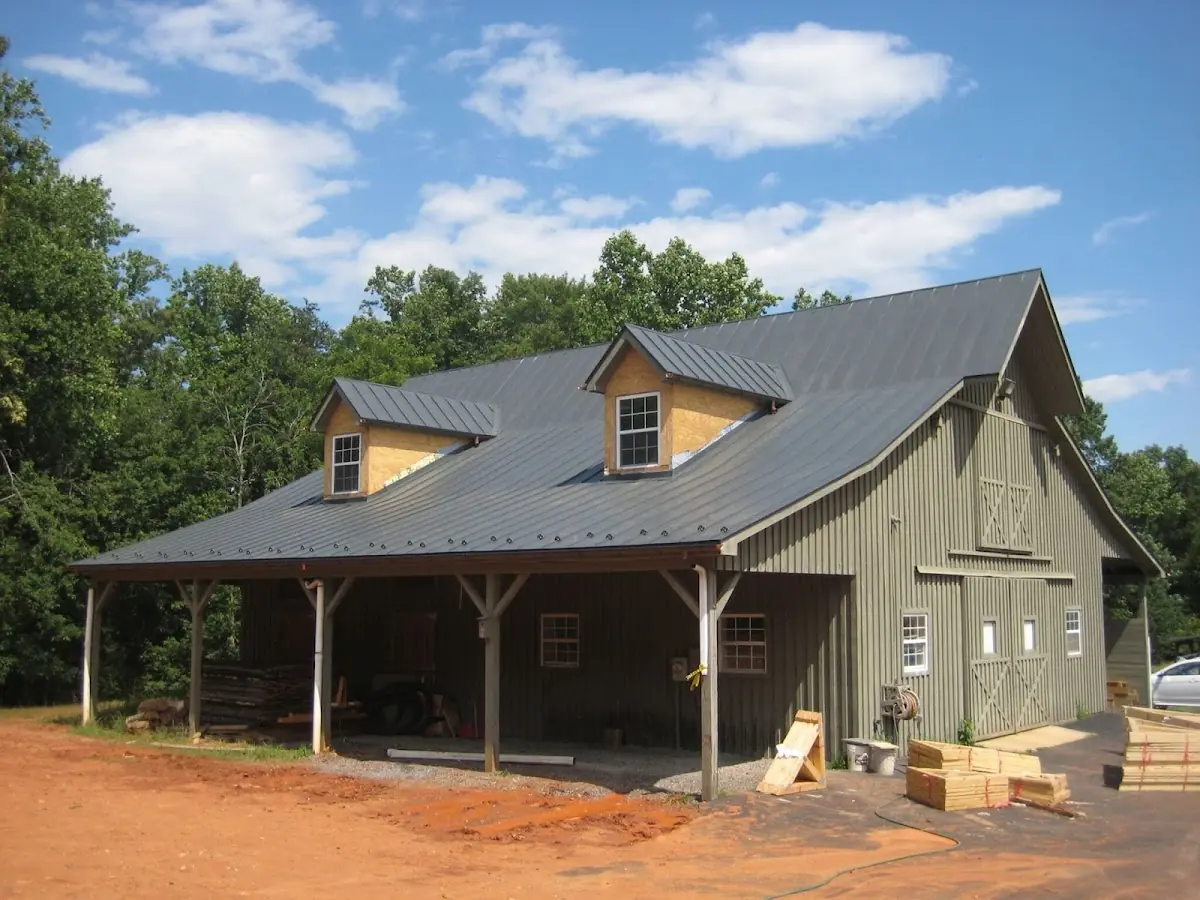 Expert Asphalt Roof Repair workmanship in Mica